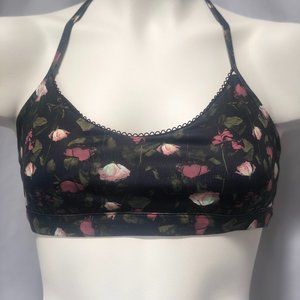 Fabletics Rose Romance Sports Bra
